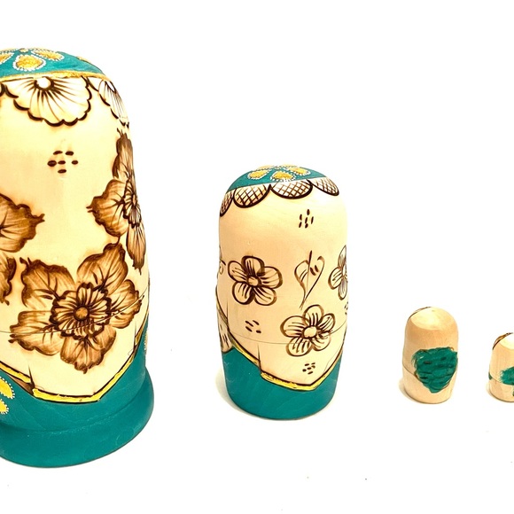 Russian Nesting Doll Matryoshka Vintage Had Painted Luxury Decor 5 pieces 1984 - Picture 6 of 14